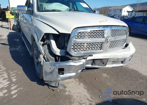 2017 Ram 1500 Laramie 4X4 5'7 Box from USA, damaged, VIN 1C6RR7NT8HS572613